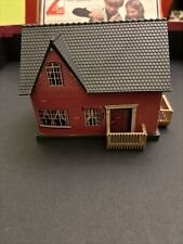 LIMA 046 STAZIONE CON SEMAFORO