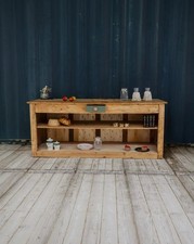 Gilbert, il grande bancone