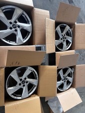 cerchi audi 18 usati