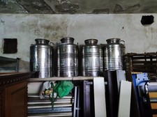 Serbatoi olio acciaio inox da 50 litri (3 senza rubinetto, 1 con rubinetto)