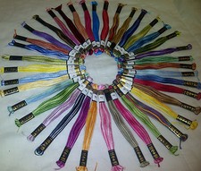 25 fili punto croce variegati ancoraggio nuovi - 25 colori diversi * + 2 matassine senza