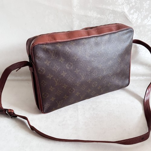 Borsa tracolla louis vuitton - a,
