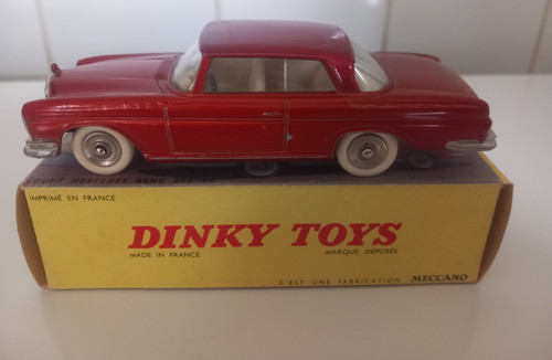 Dinky toys coupe - coupe, mercedes