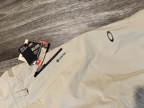 Oakley unbound gore tex shell - gore-tex,