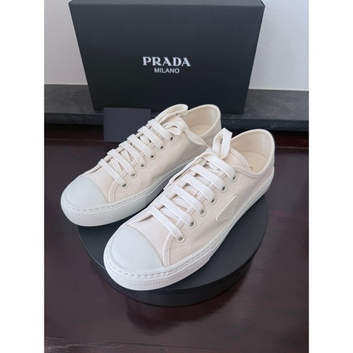 Prada 2ee446 sneakers basse - prada,