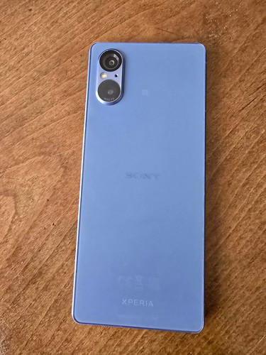 Sony xperia 128go - 5v,