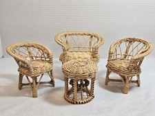 Mobili per bambole vintage in