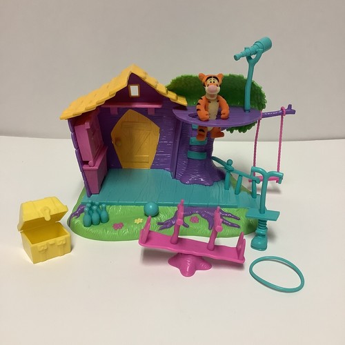 Winnie the pooh friendly - winnie, pooh's
