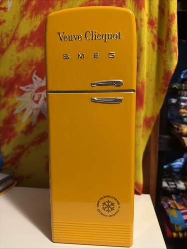 Veuve clicquot frigo smeg - veuve,