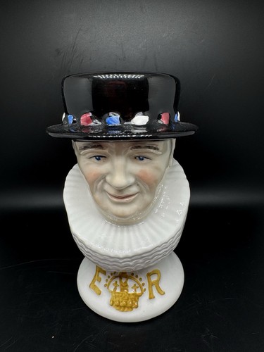 Statuina vintage porcellana