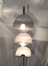 Lampada da terra floor lamp in metallo bianco, anni '70 design Reggiani