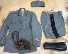 Uniforme completa-STen 48 fanteria Pinerolo-bustina-divisa-cintura-gambali-IIGM