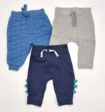 3 pantaloni per il tempo