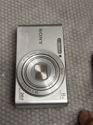 Fotocamera digitale compatta