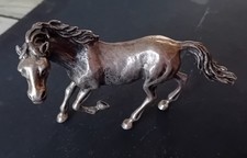 BELLISSIMO CAVALLO  IN ARGENTO 800 PESO GRAMMI 120