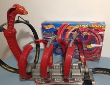 Pista hotwheels serpent - pista,