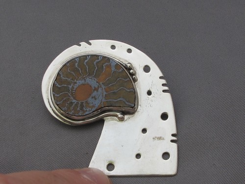 Spilla ammonite fine firmata - ammonite,