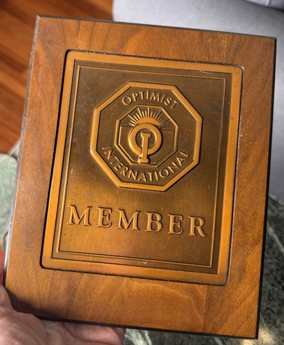 Targa membro legno bronzo