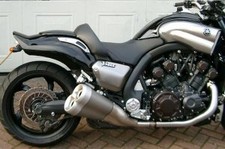 Yamaha V-Max 1700 Pillion