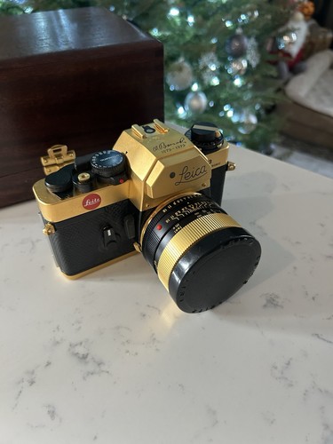 Nuova fotocamera leica - nuova,