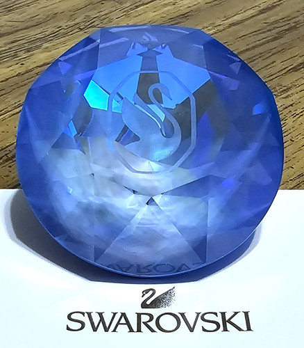 Esclusiva statuina gemma - 💎,