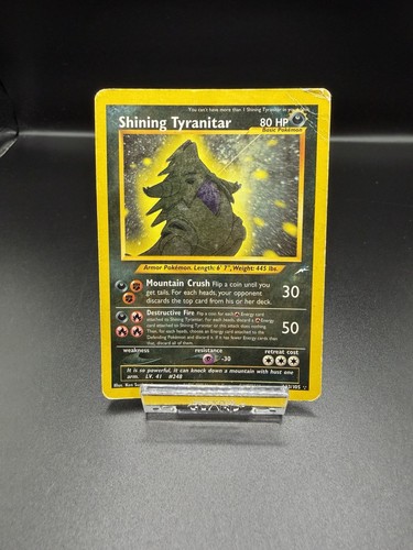 Shining tyranitar 113 105 neo - tyranitar,