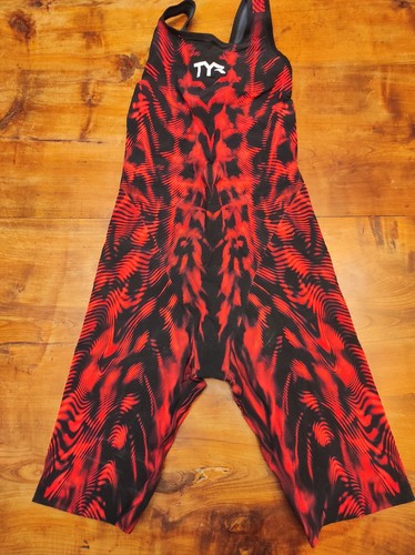 Costume gara tyr - tyr,
