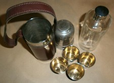 FIASCHETTA VINTAGE - LIQUORI - SET CON 4 BICCHIERINI - CACCIA  - PESCA - VIAGGIO