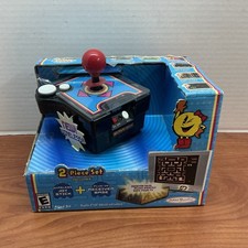 Pac man plug - pac-man, play