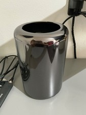 Apple Mac Pro 2013 8-core XEON 3.3 GHZ - 64GB RAM - 512 SSD - 2x D500 3GB