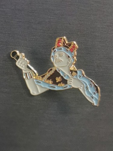 Distintivo queen freddie - queen,