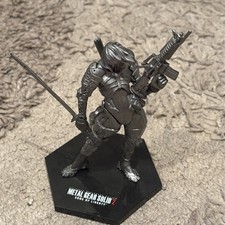 METAL GEAR SOLID 2 SONS OF LIBERTY KONAMI Figure rare official Raiden  