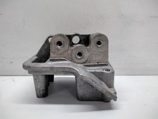 STAFFA SUPPORTO MOTORE PER