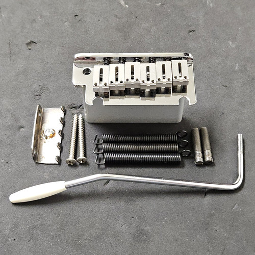 Tremolo fender american series - tremolo,