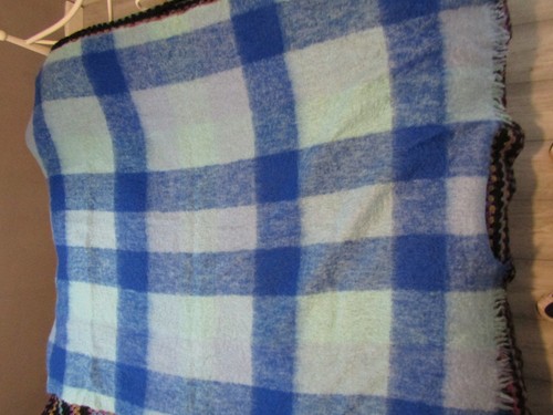 Bellissima coperta blu loch - bellissima,