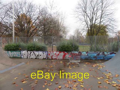 Photo 6x4 farnborough skate - 6x4,