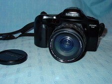 Minolta DYNAX 7xi + 28-105 mm