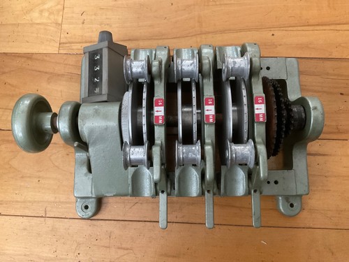 Sincronizzatore pellicola - , 16