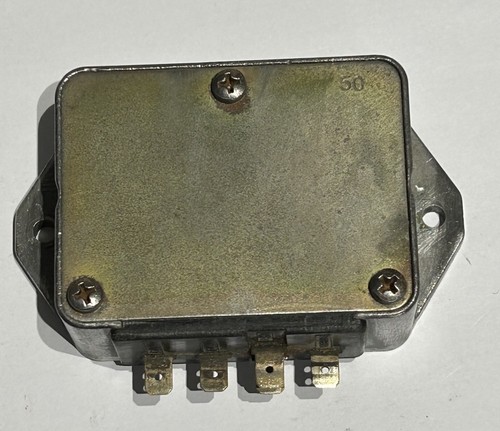 Regolatore tensione ducati - di,