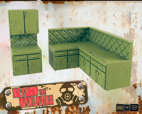 Mobile cucina rovinato con