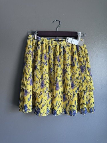 Gonna banana republic - banana,