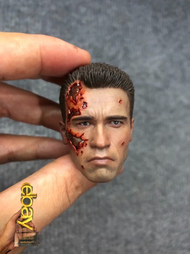 Hot toys dx13 terminator - 1/6,