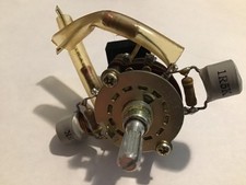 Sansui AU-3900... Altoparlante e interruttore di alimentazione