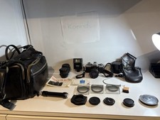 Fotocamera Minolta XG-9 + MD 1.7 + 3 obiettivi borsa in pelle e molti altri accessori