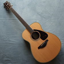 Chitarra acustica Yamaha FS830