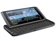 Nokia E7 sbloccato - tastiera