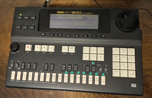 Yamaha qy300 music sequencer - qy300,