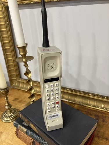 Cellulare motorola giapponese - cellulare,