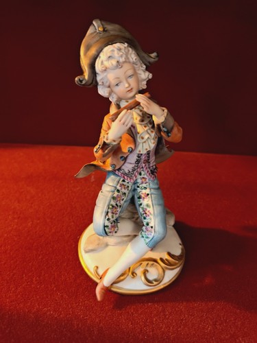 Figurina capodimonte ragazzo - figurina, "ragazzo