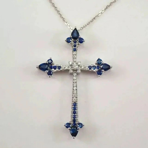 Ciondolo croce diamante